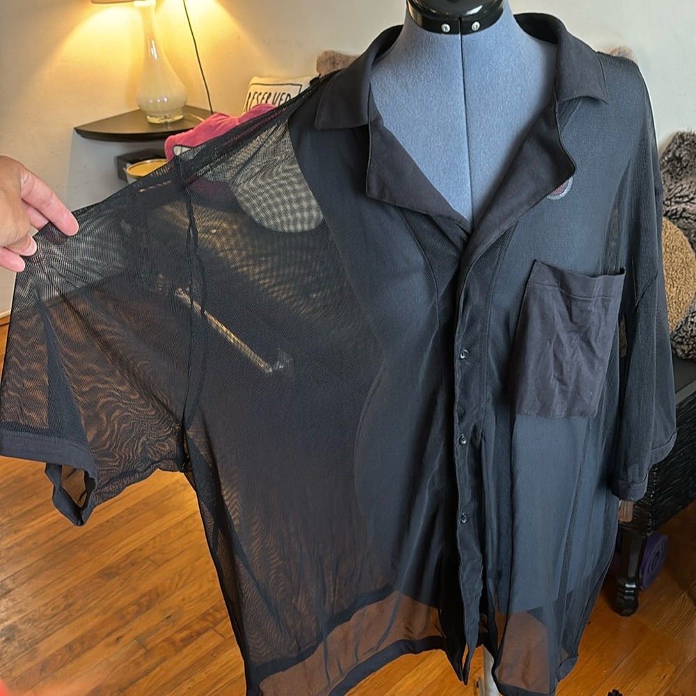 Men’s Savage X Fenty mesh short sleeve button up shirt